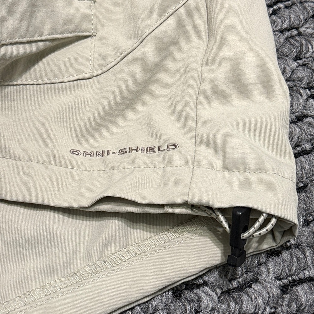 Columbia Titanium Omni-Shield Utility Vest Men’s L Safari Fishing Photographer - Picture 5 of 7